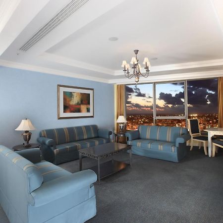 Hotel Al Habtoor Grand Beirut Esterno foto