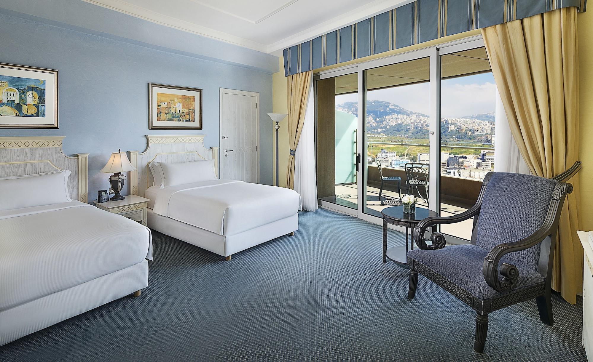 Hotel Al Habtoor Grand Beirut Esterno foto