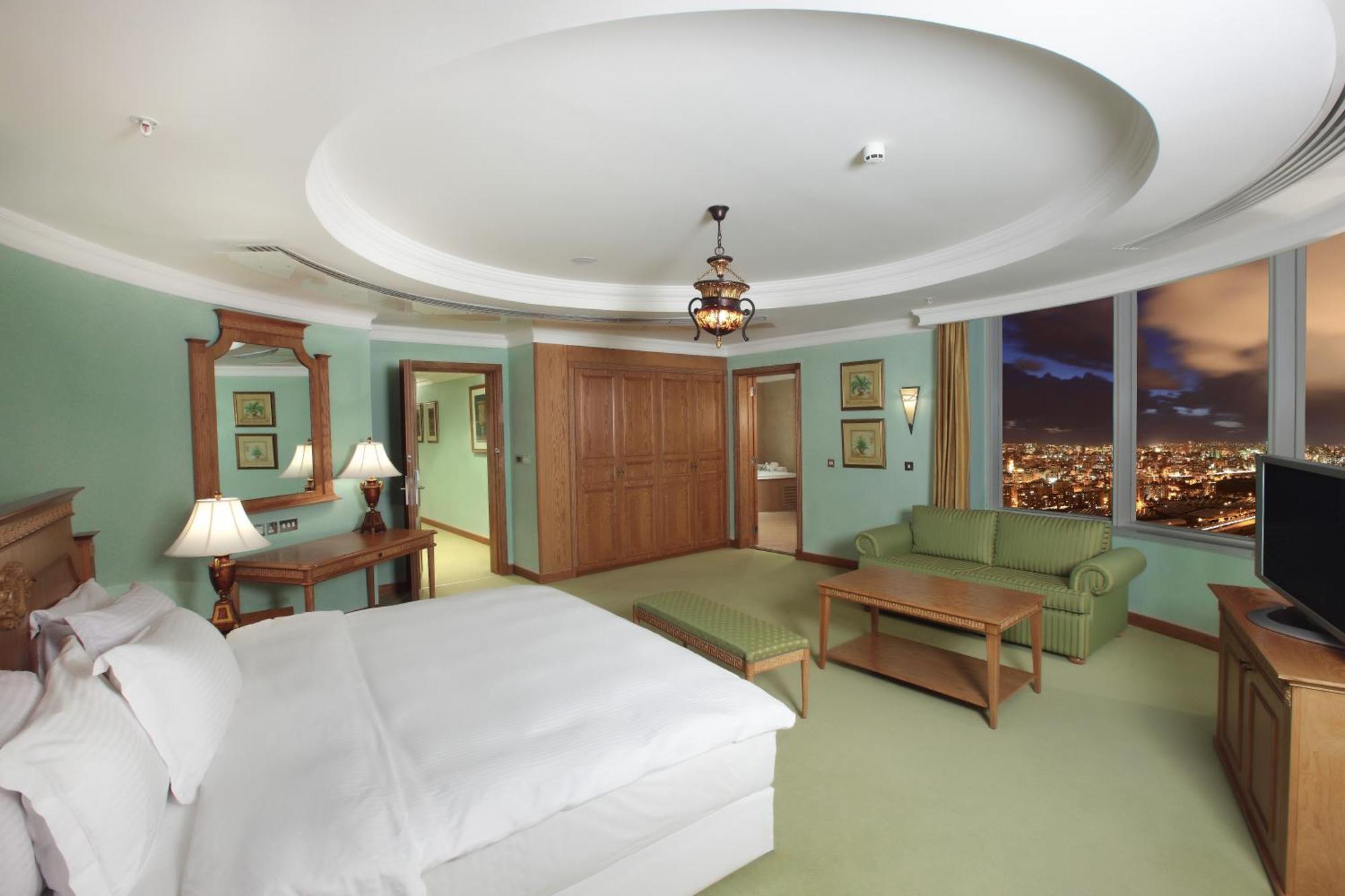 Hotel Al Habtoor Grand Beirut Esterno foto