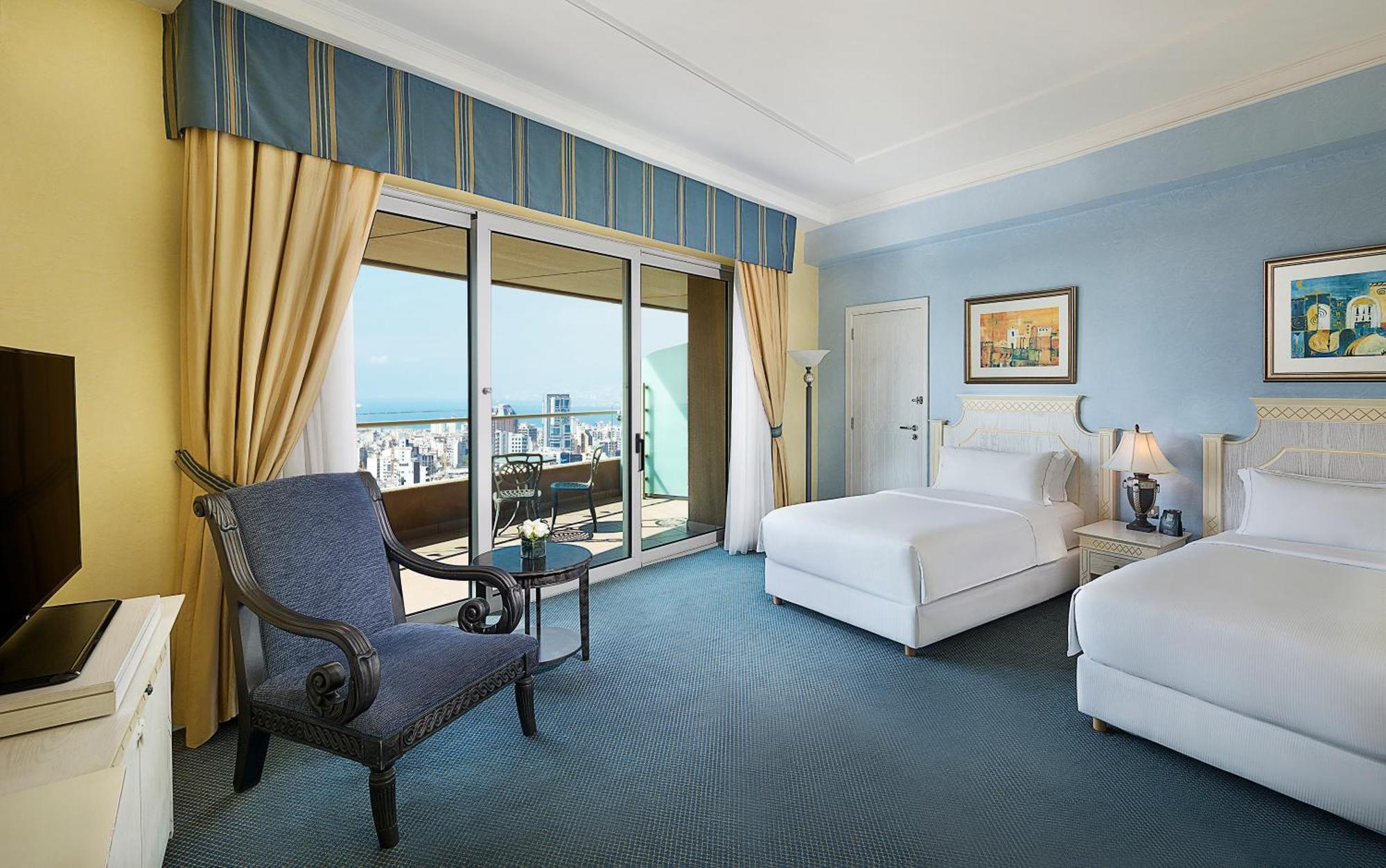 Hotel Al Habtoor Grand Beirut Esterno foto