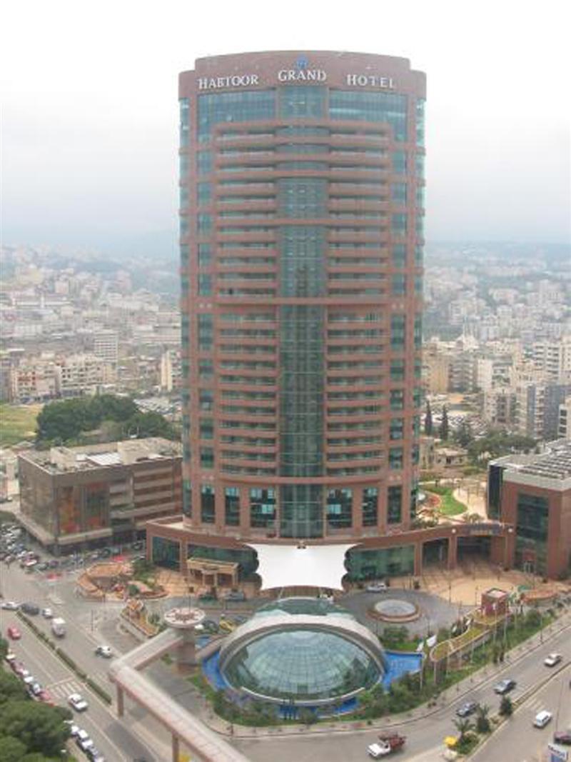 Hotel Al Habtoor Grand Beirut Esterno foto