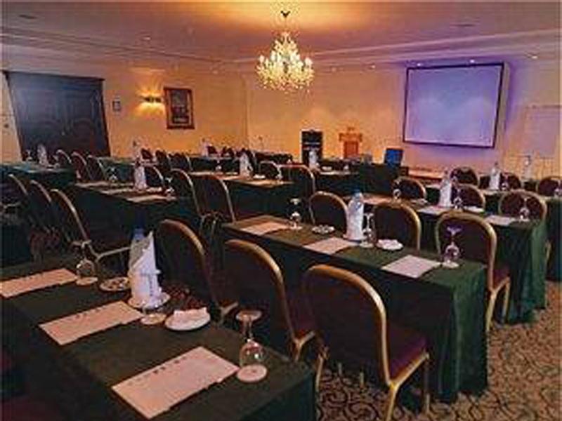 Hotel Al Habtoor Grand Beirut Servizi foto