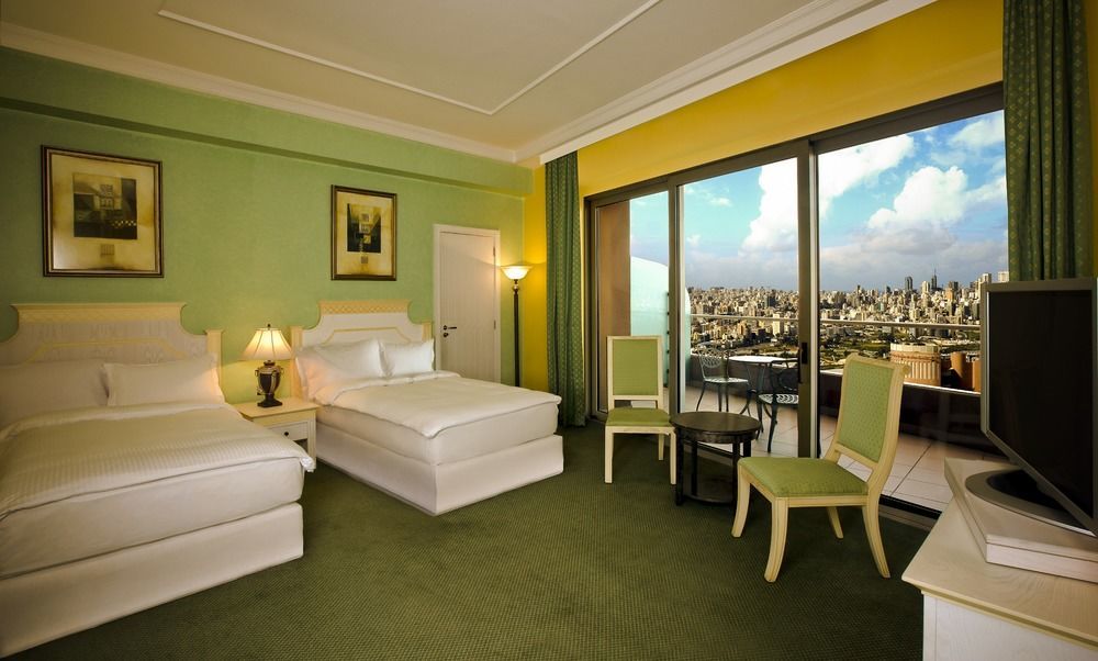 Hotel Al Habtoor Grand Beirut Esterno foto