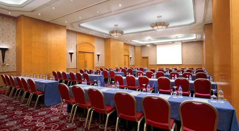 Hotel Al Habtoor Grand Beirut Esterno foto